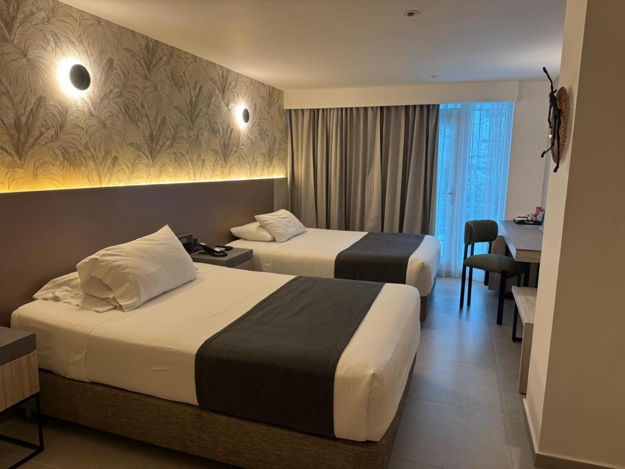 Zi One Luxury Hotel Pereira Extérieur photo