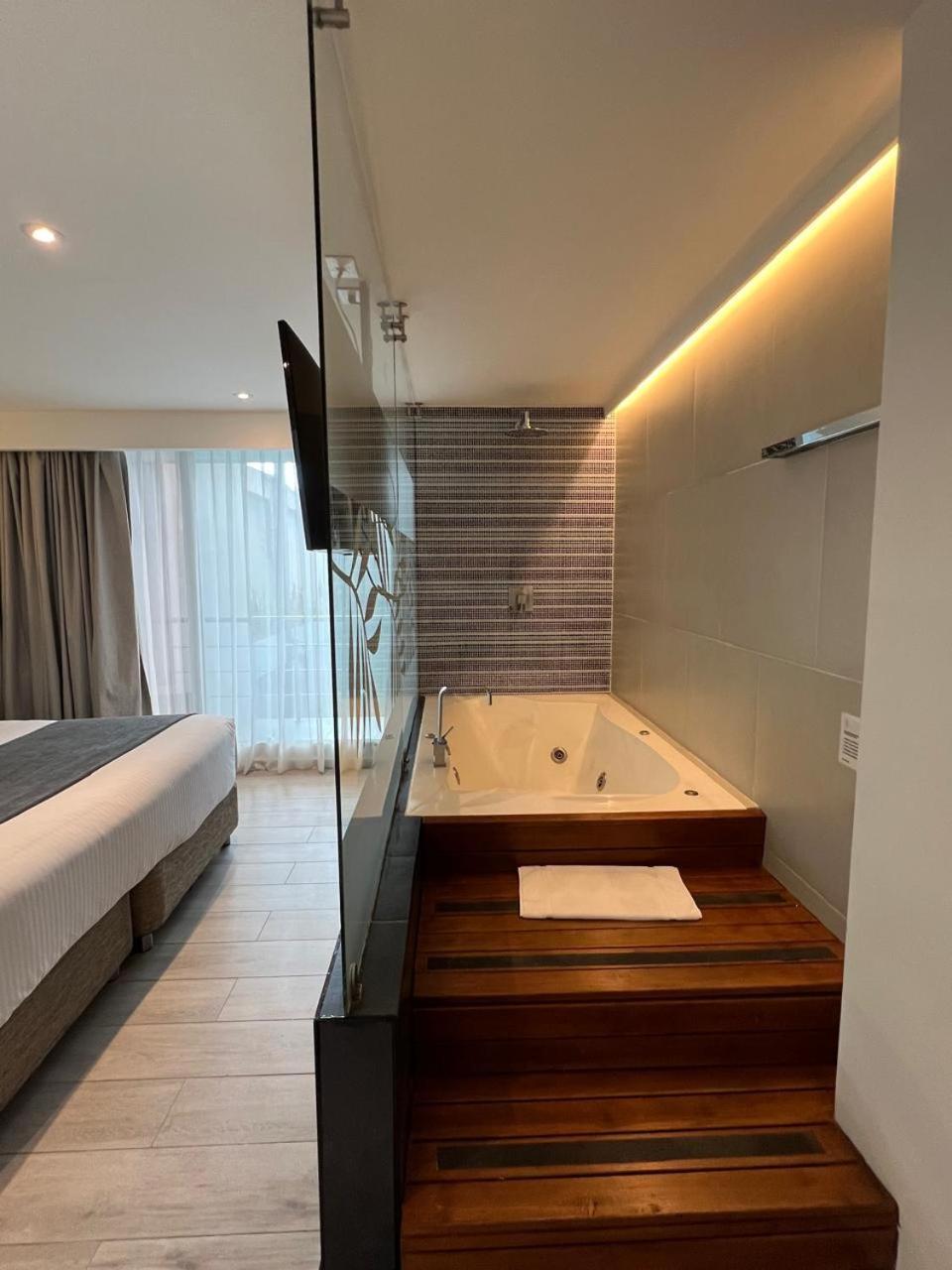 Zi One Luxury Hotel Pereira Extérieur photo